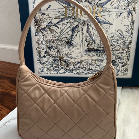 Prada Nylon shoulder bag - Picture 2 of 4